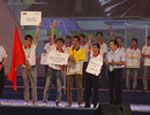 SV ĐH Lạc Hồng giành ngôi vô địch Robocon 2012 